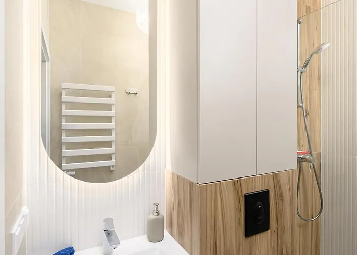 Appartamento Quiet On The Main Square, 2 Bathrooms Breslavia