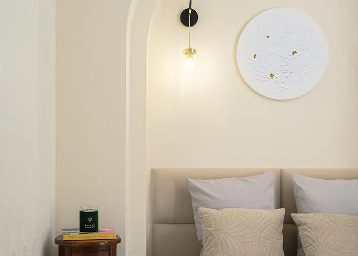 Quiet On The Main Square, 2 Bathrooms Appartamento *